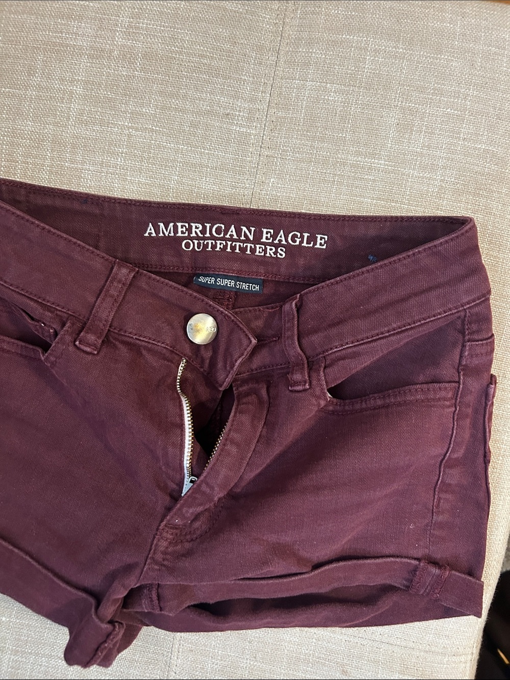 American Eagle Outfitters Women's Burgundy High-Rise Super Stretch Jeans Shorts